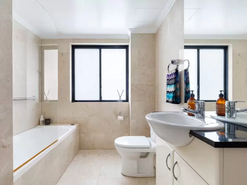26/74 McLachlan Avenue, Darlinghurst Leased by Prosper Group - image 1